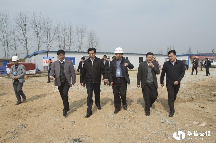 省委常委、市委書(shū)記黃楚平調(diào)研白洋港口新區(qū)1.jpg